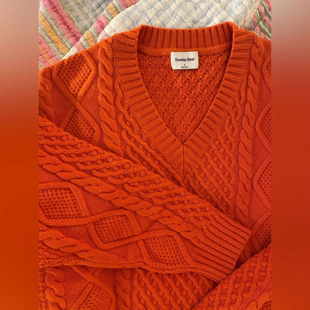 Aritzia Sunday Best Cable knit Sweater SIZE SMALL